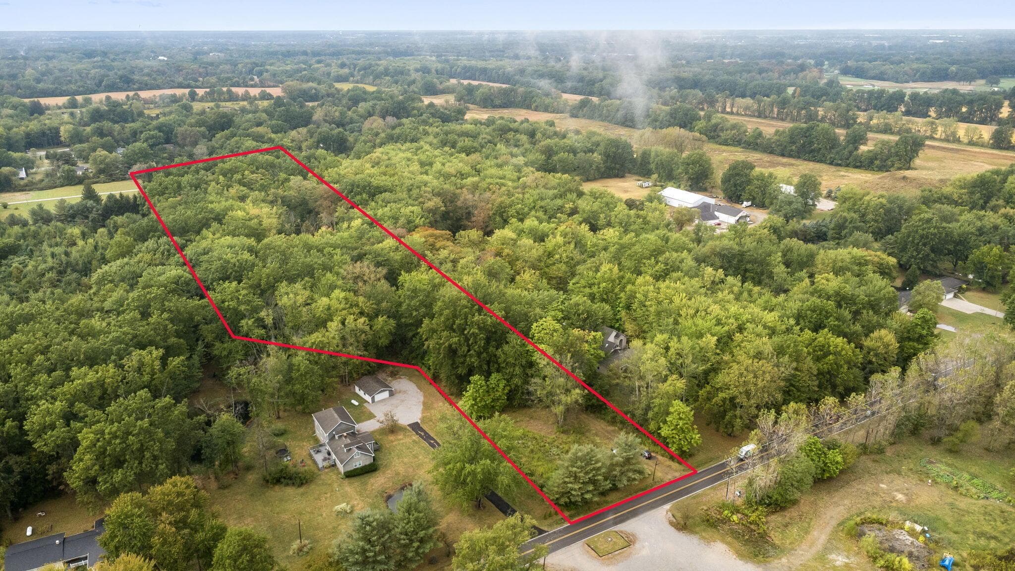 Lot lines are Approximate.