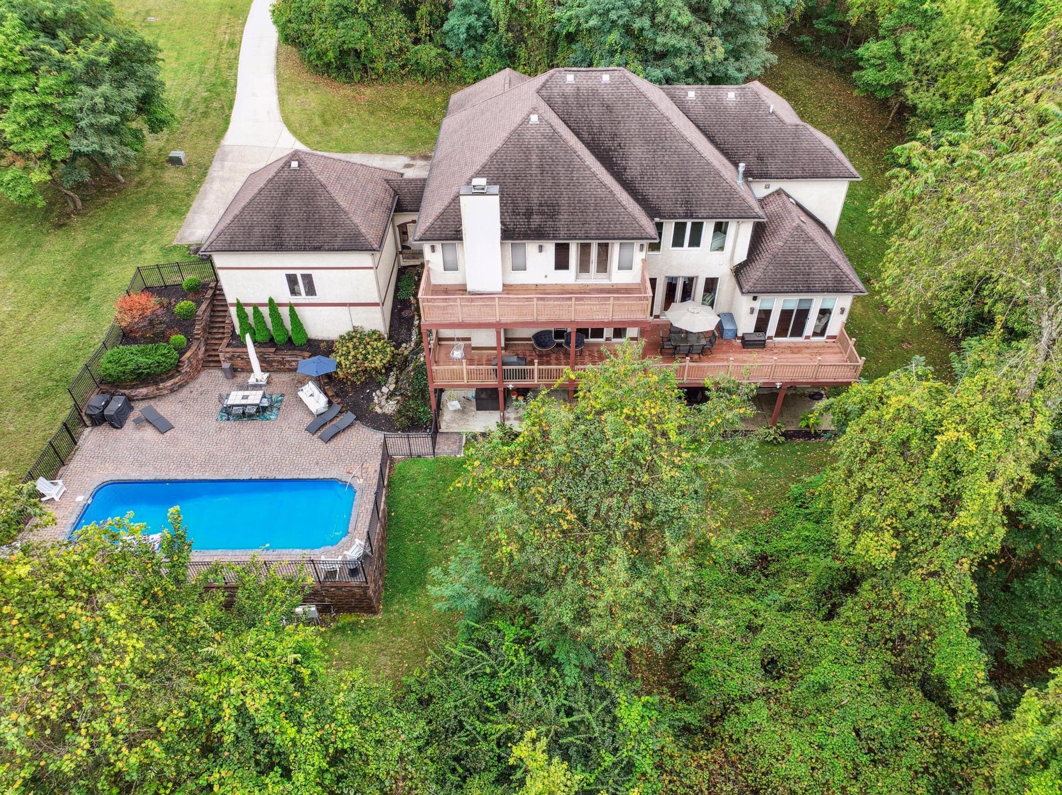 This home now has a brand new roof in 2026