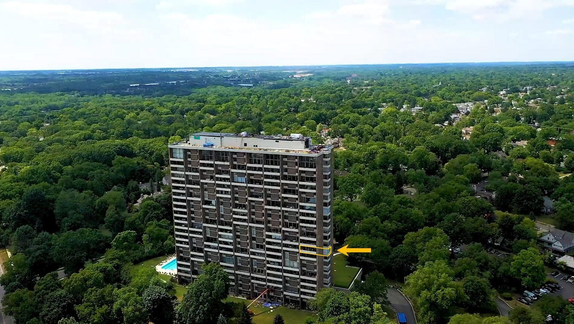 920 Balcony/Bump-out Outline