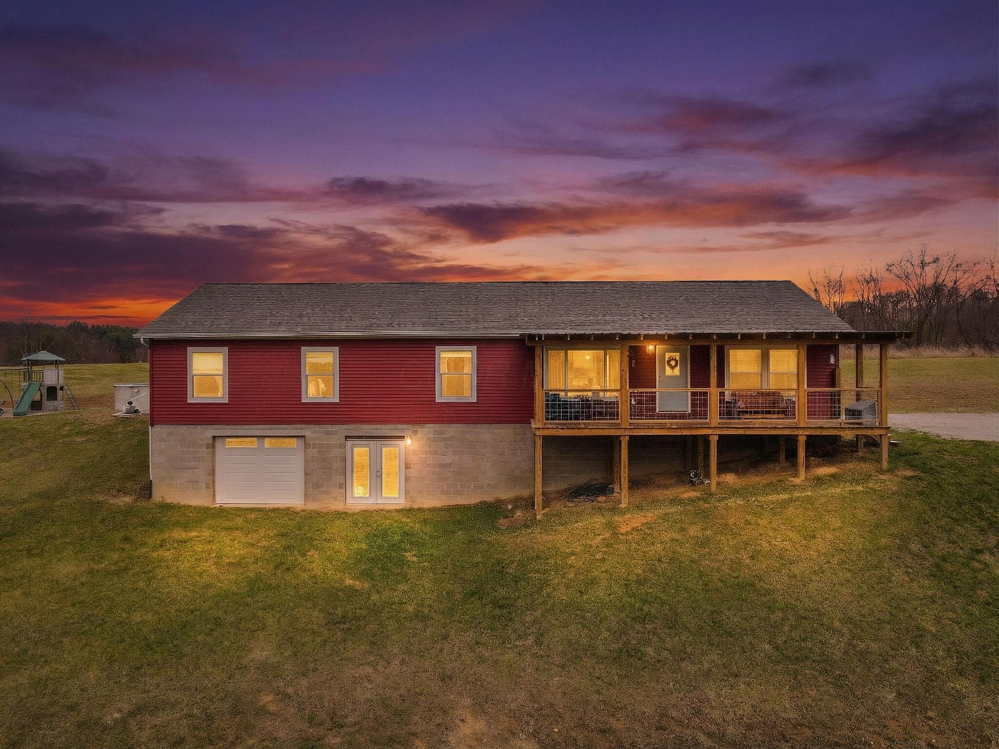 Welcome to 10665 State Route 93 N, Logan, OH!