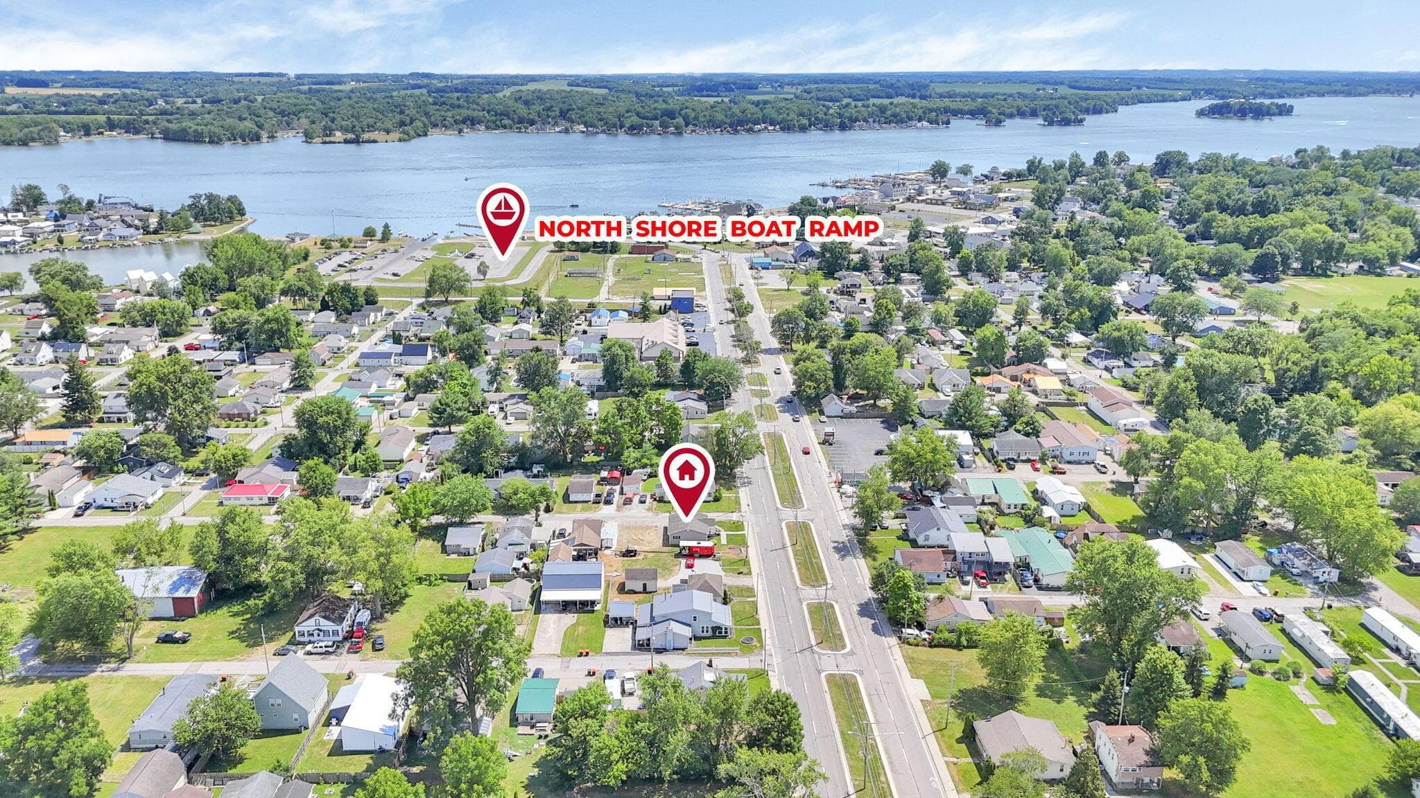 Just blocks from the North Shore boat ramp and the 4 mile waterfront bike path.