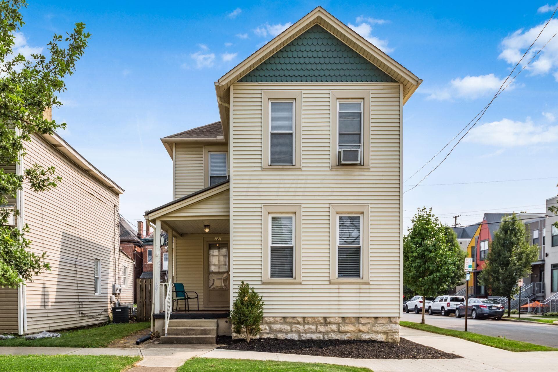 Welcome to 121 McMillen Ave!