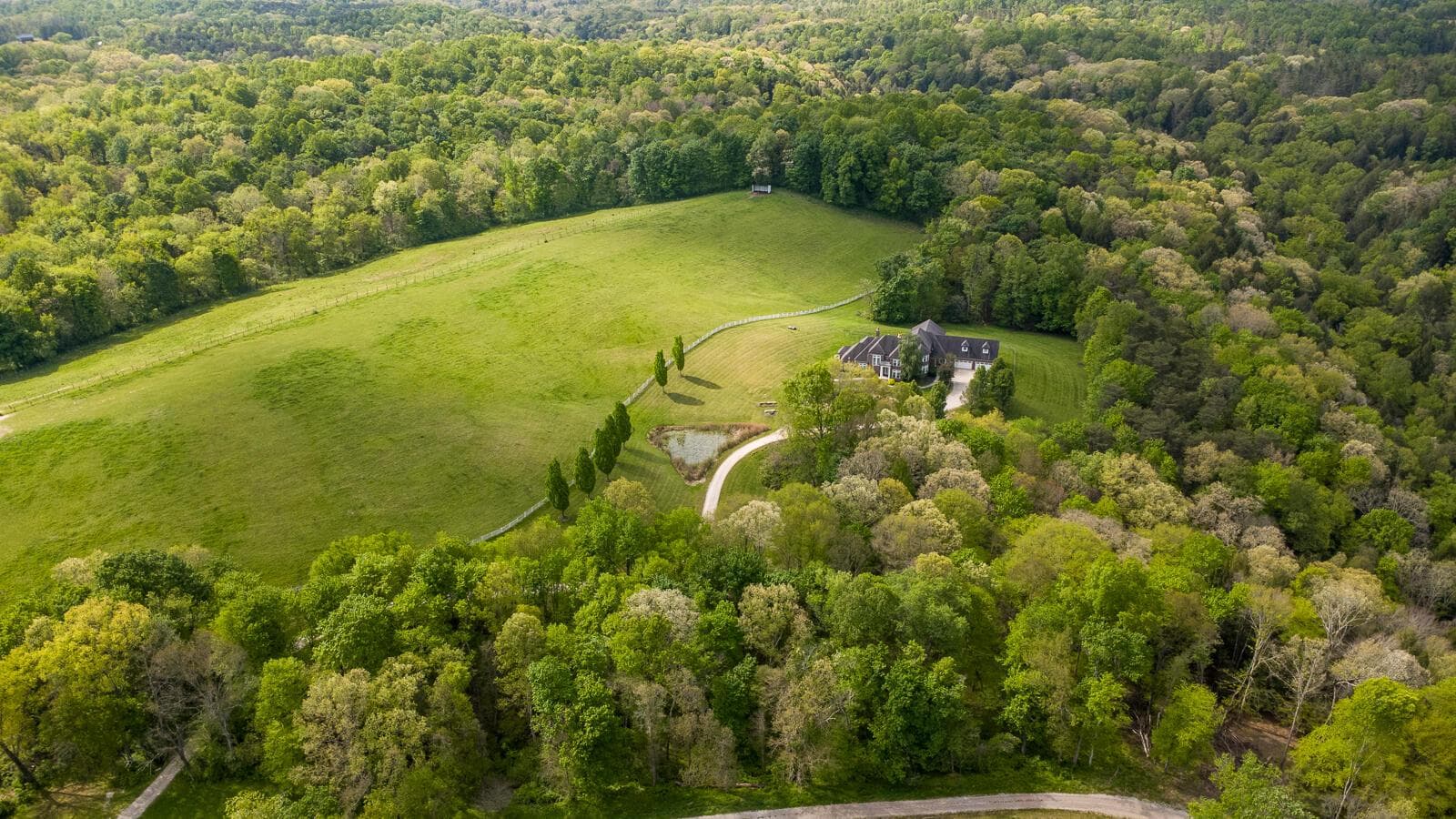 Situated at the end of a private land for peacefulness.