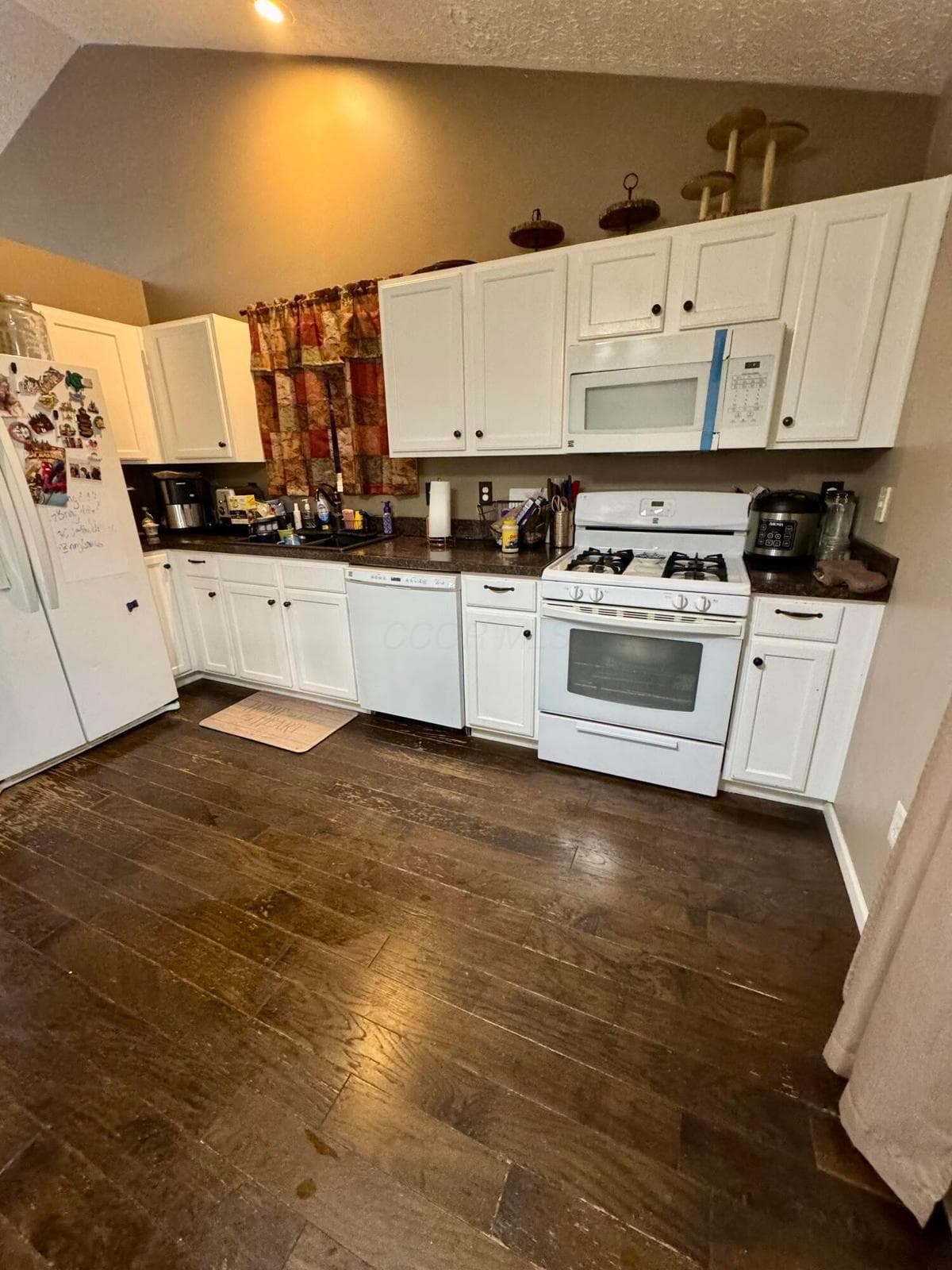 Open Kitchen with lots of counter space on the second level