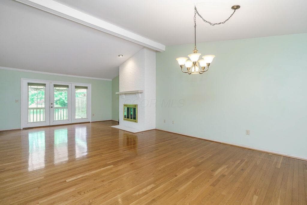 Welcome home to this wonderful 2 BR, 2 BA condo in Hayden Falls offering 1552 SqFt of excellent living space, plus a large basement, deck with awning and 2 car garage! Let's go take a look....
