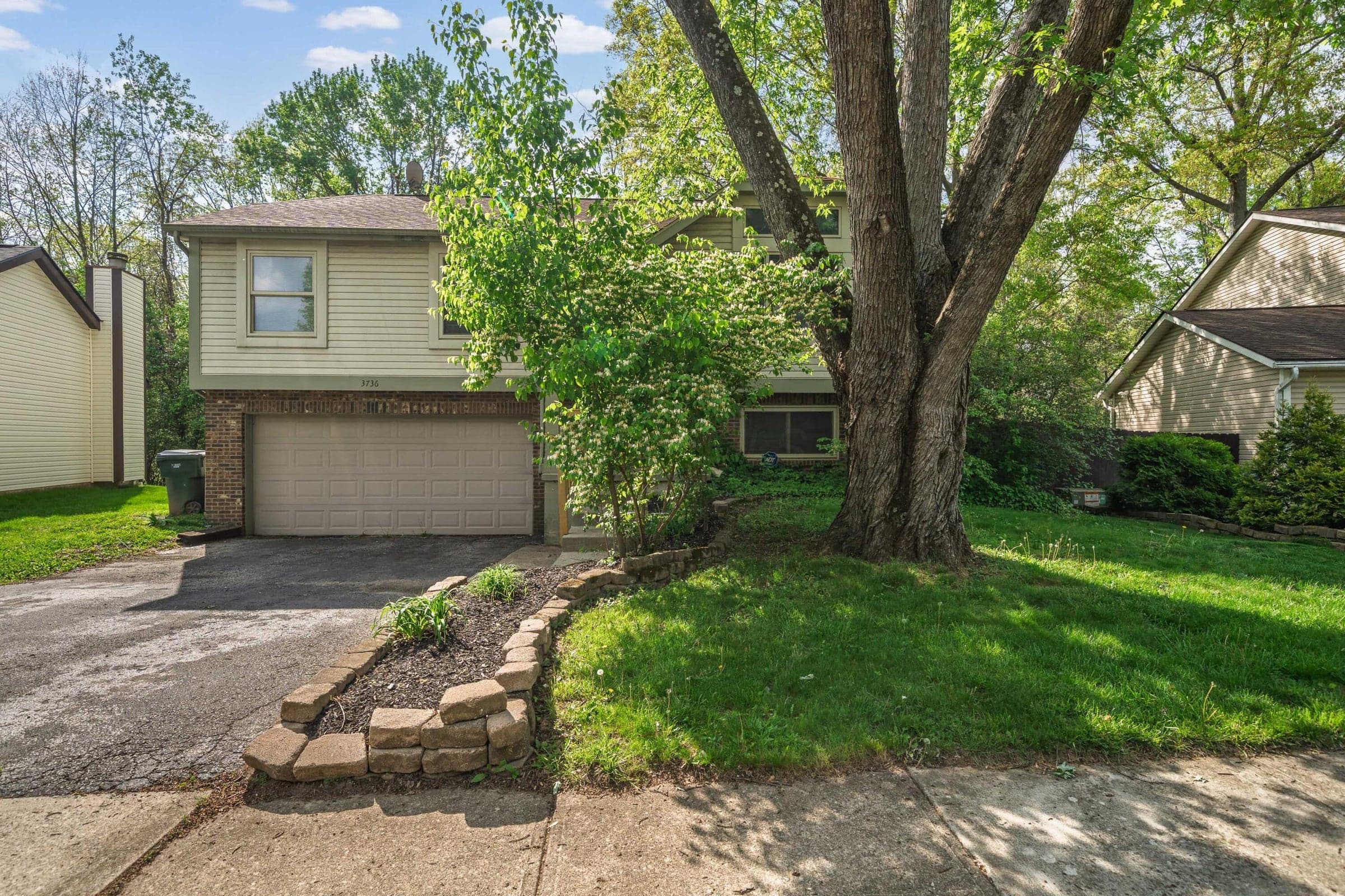 Welcome to 3736 Dolomite Drive in Strawberry Farms!