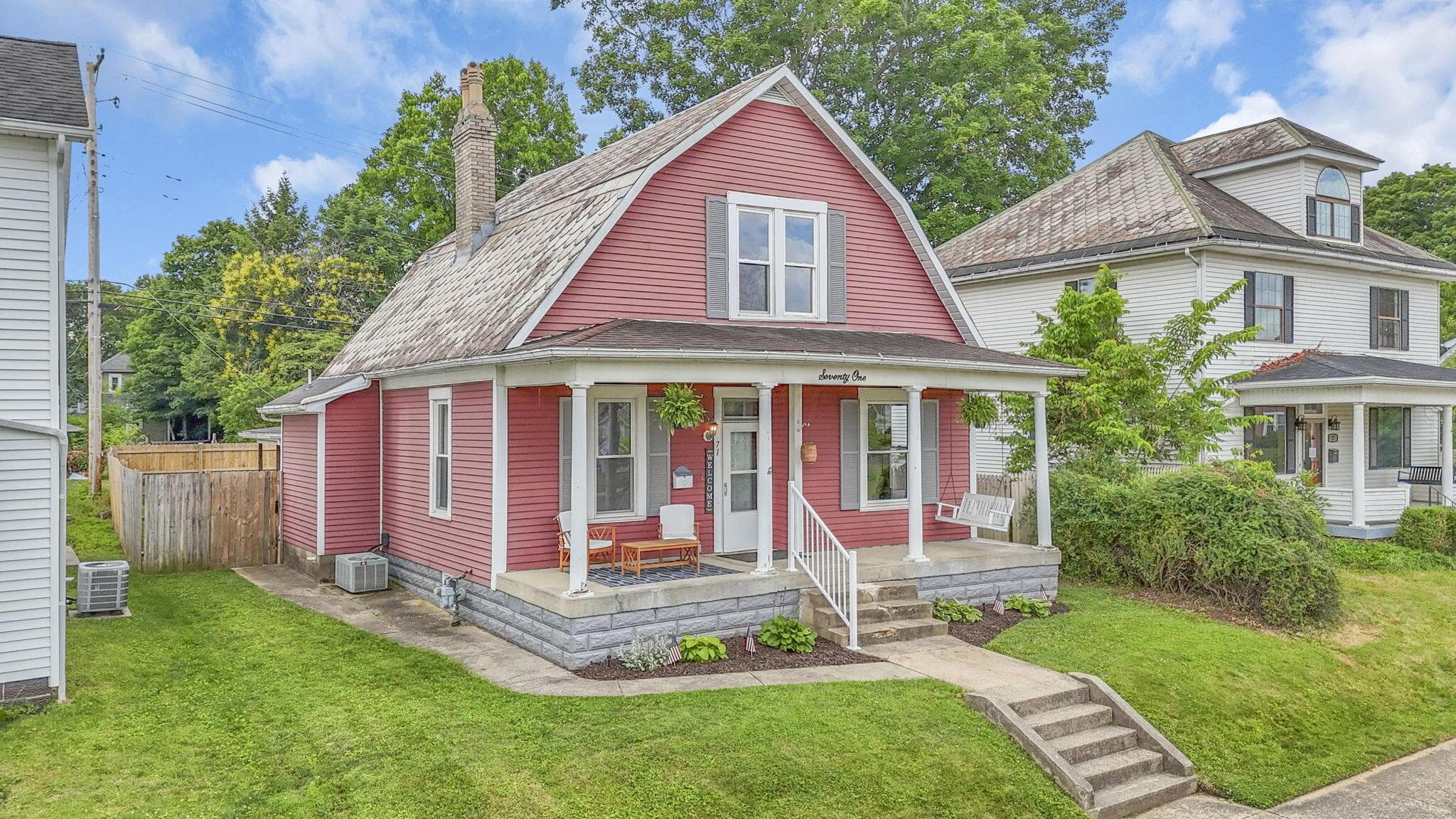 Welcome to 71 North Street, Logan, OH!