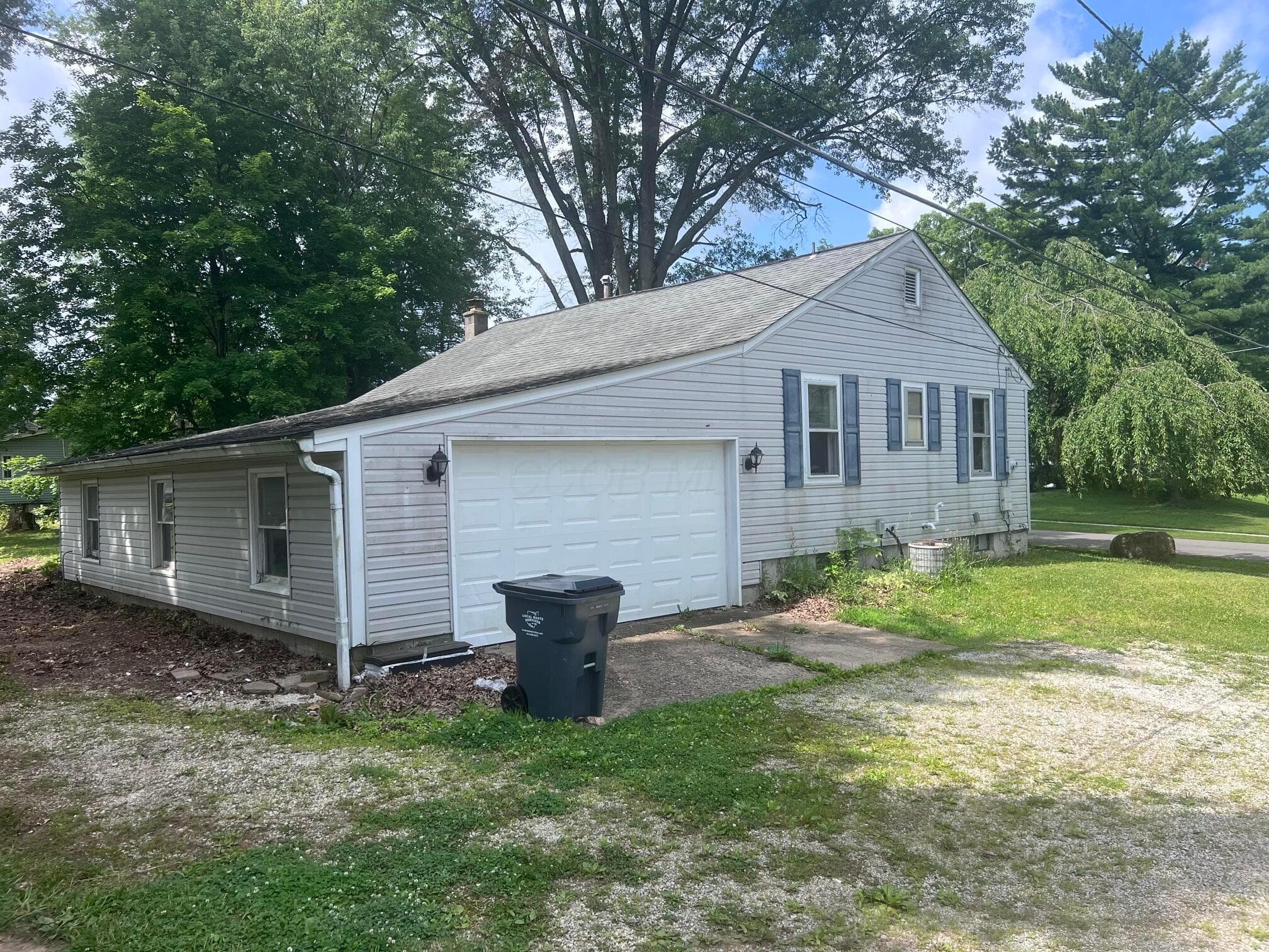 2 Car Attached Garage - 318 N Granville Street, Baltimore, OH 43105