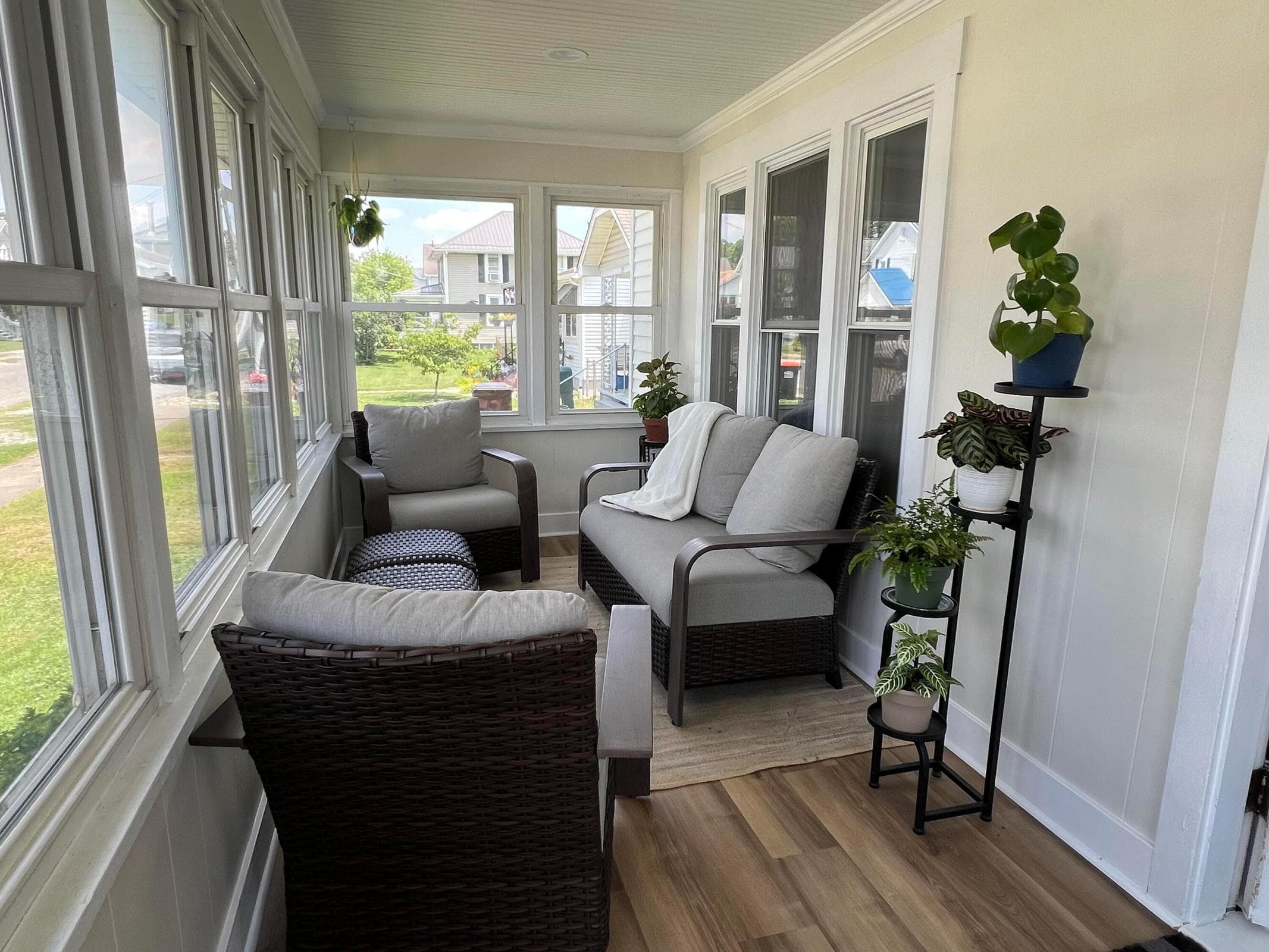 Three Seasons Porch