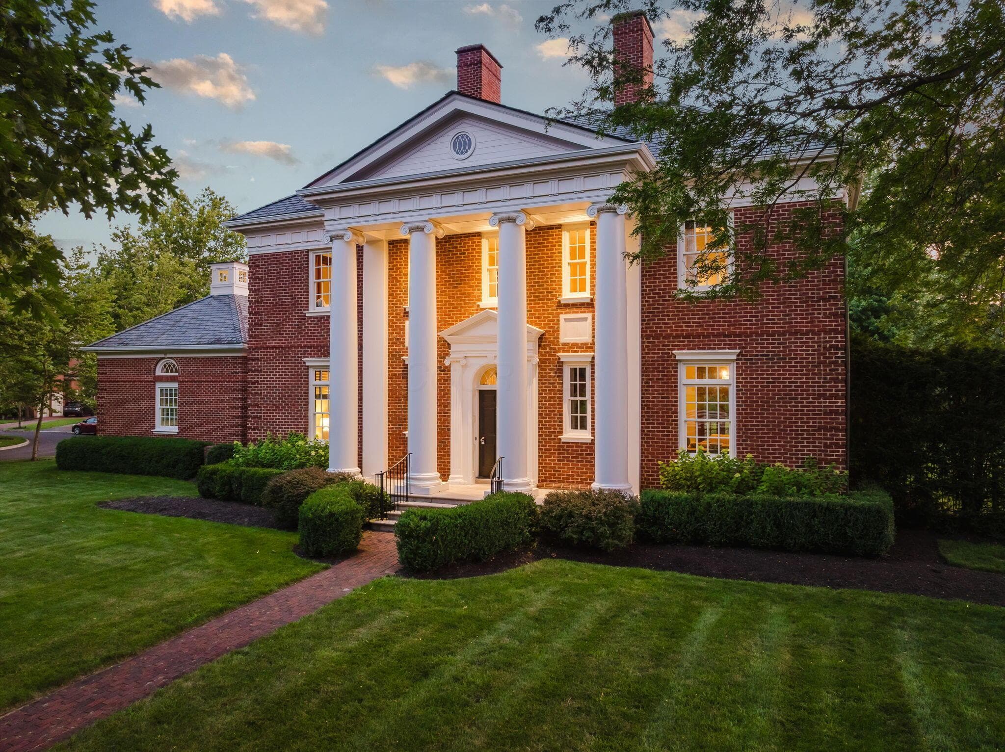 Classic Georgian architecture in an exceptional NACC setting