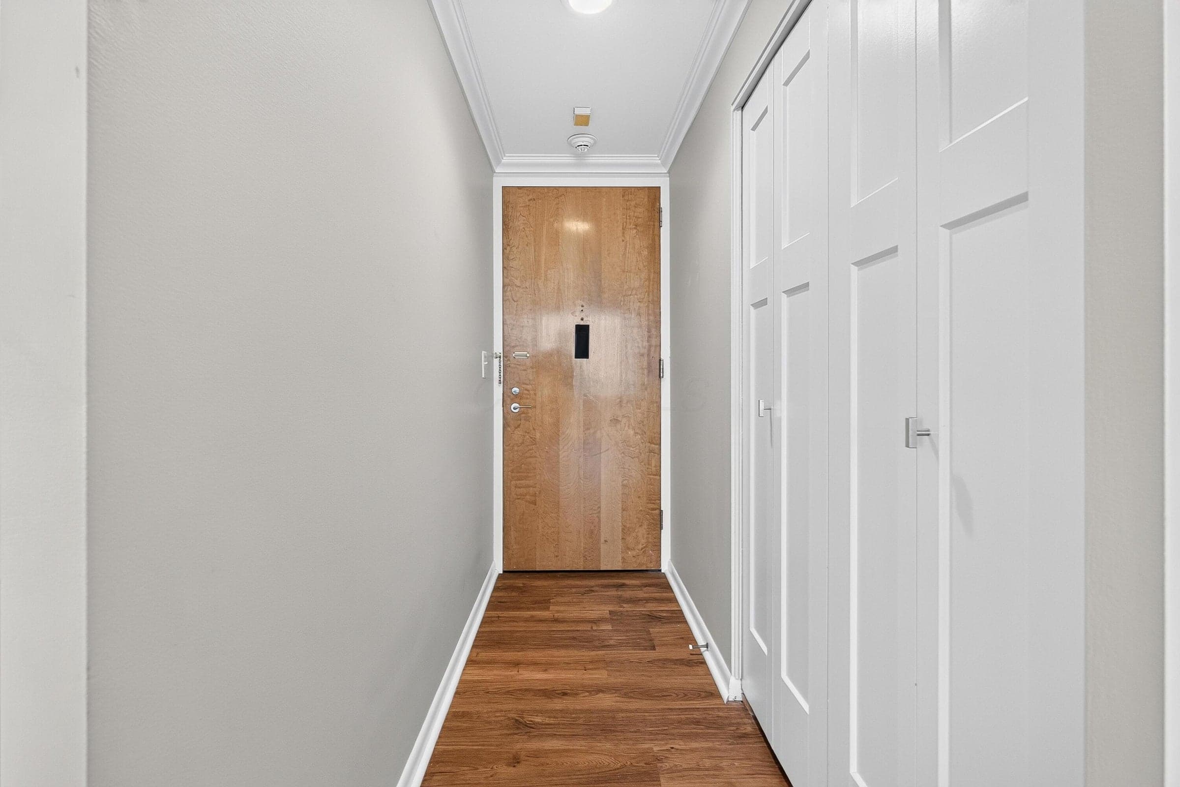 Storage plentiful in the hallway