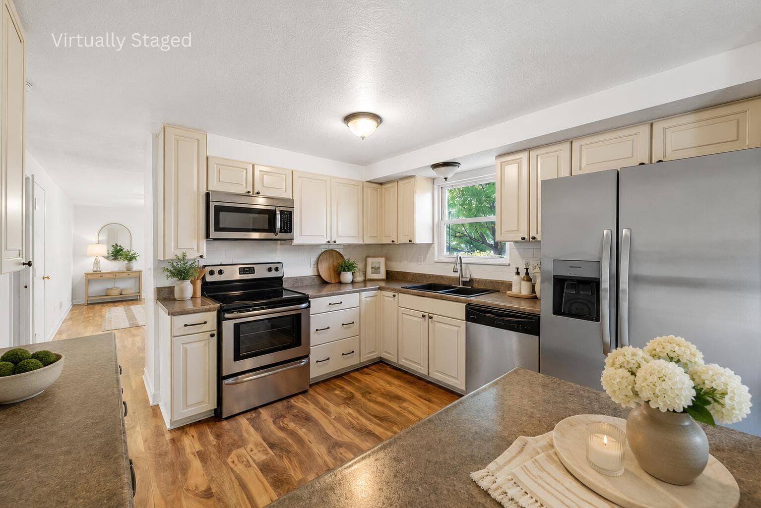 Kitchen - virtually staged