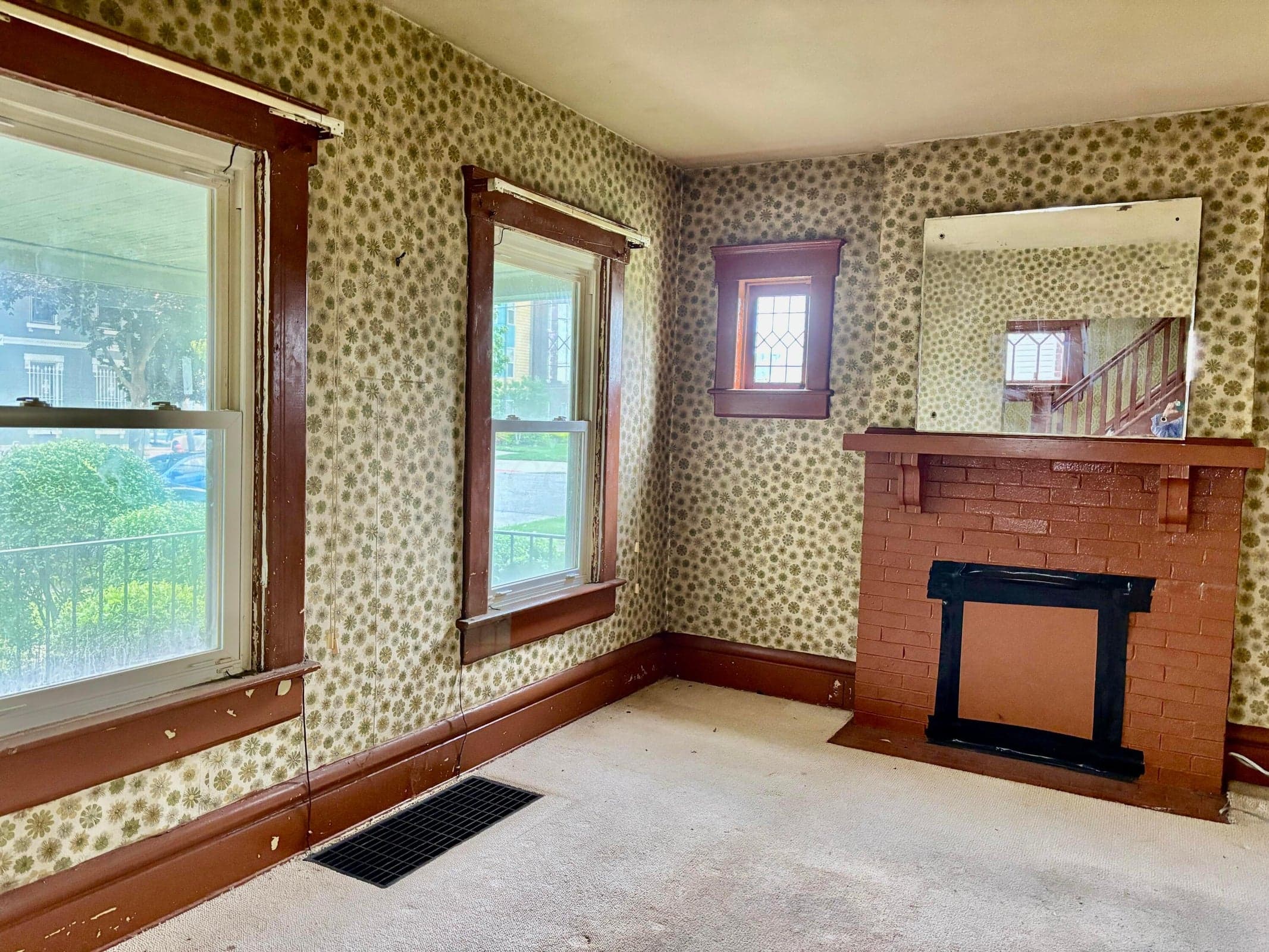 This turn of the century home was once owned by John L Winner and was part of the Second Addition to the City of Columbus, Ohio