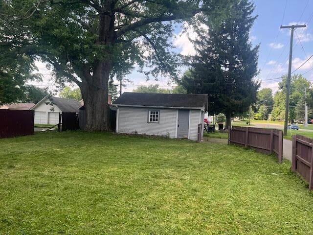 Bacy yard and garage