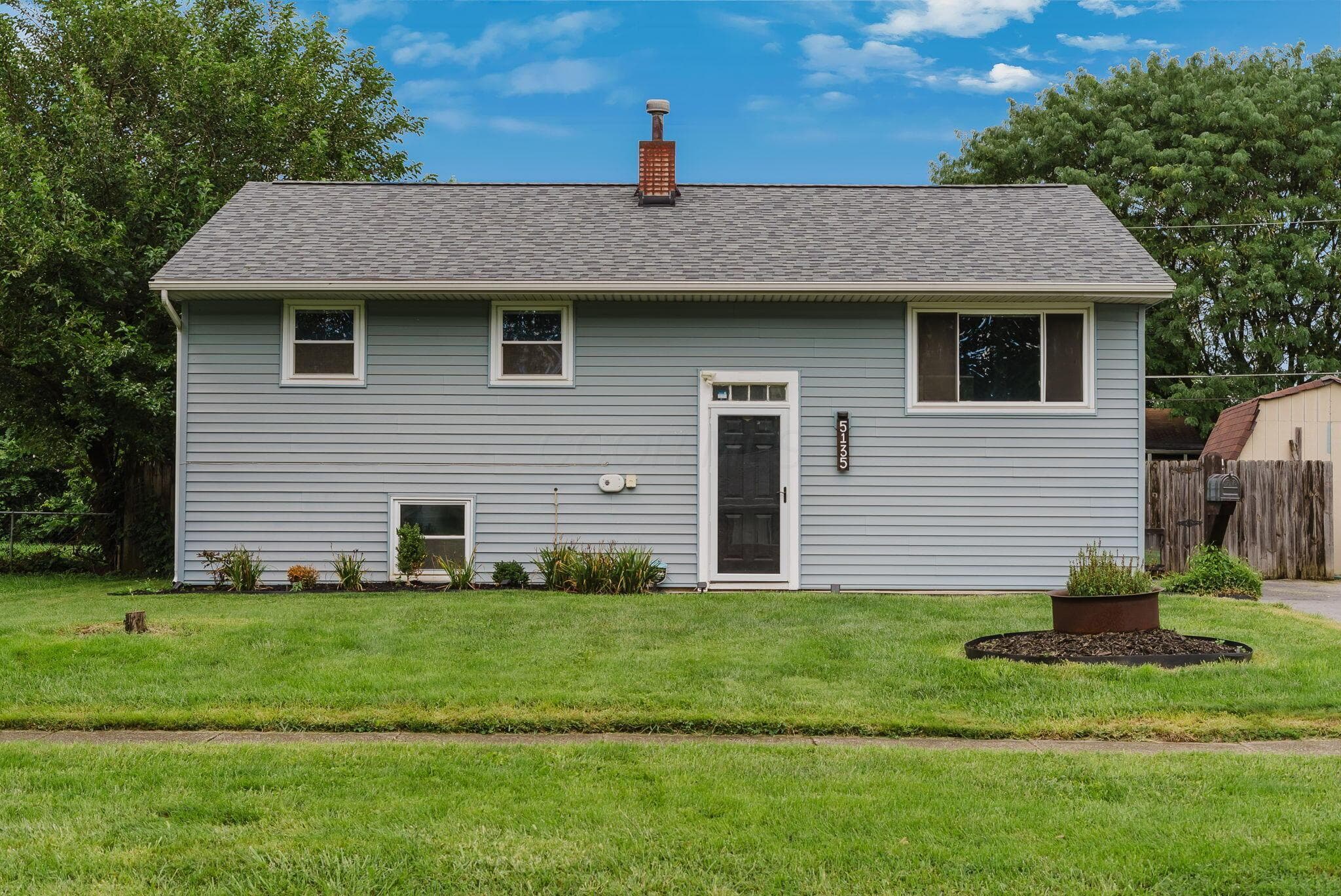 Welcome to 5135 Fairlane Rd.