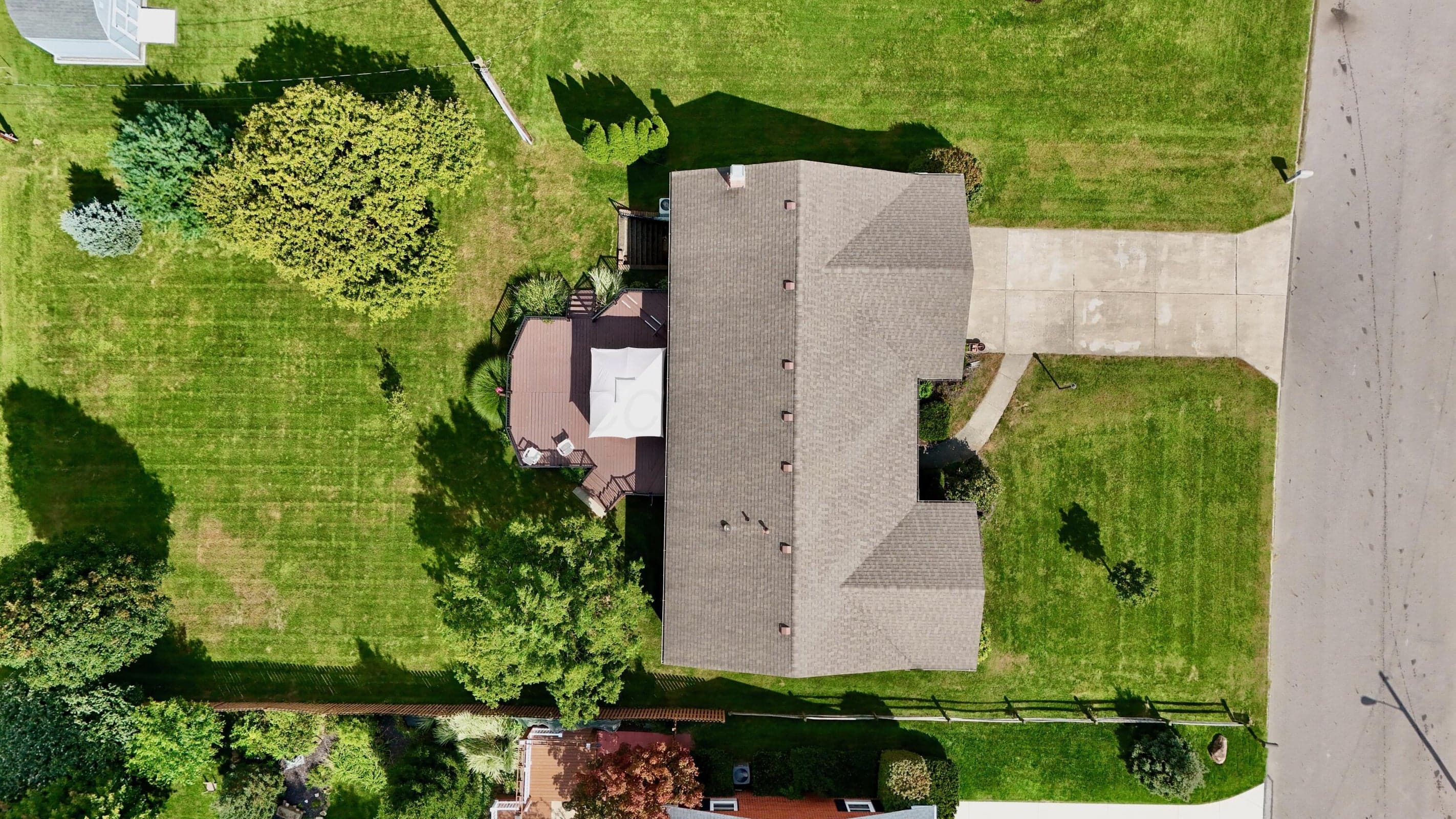 Roof replaced in 2016