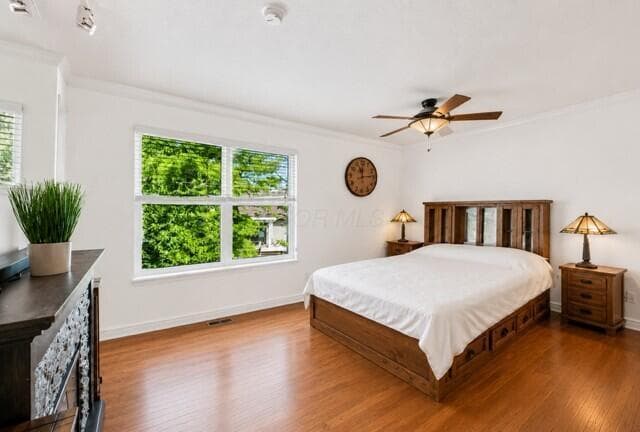 *Virtually color enhanced with neutral paint* and furniture removal