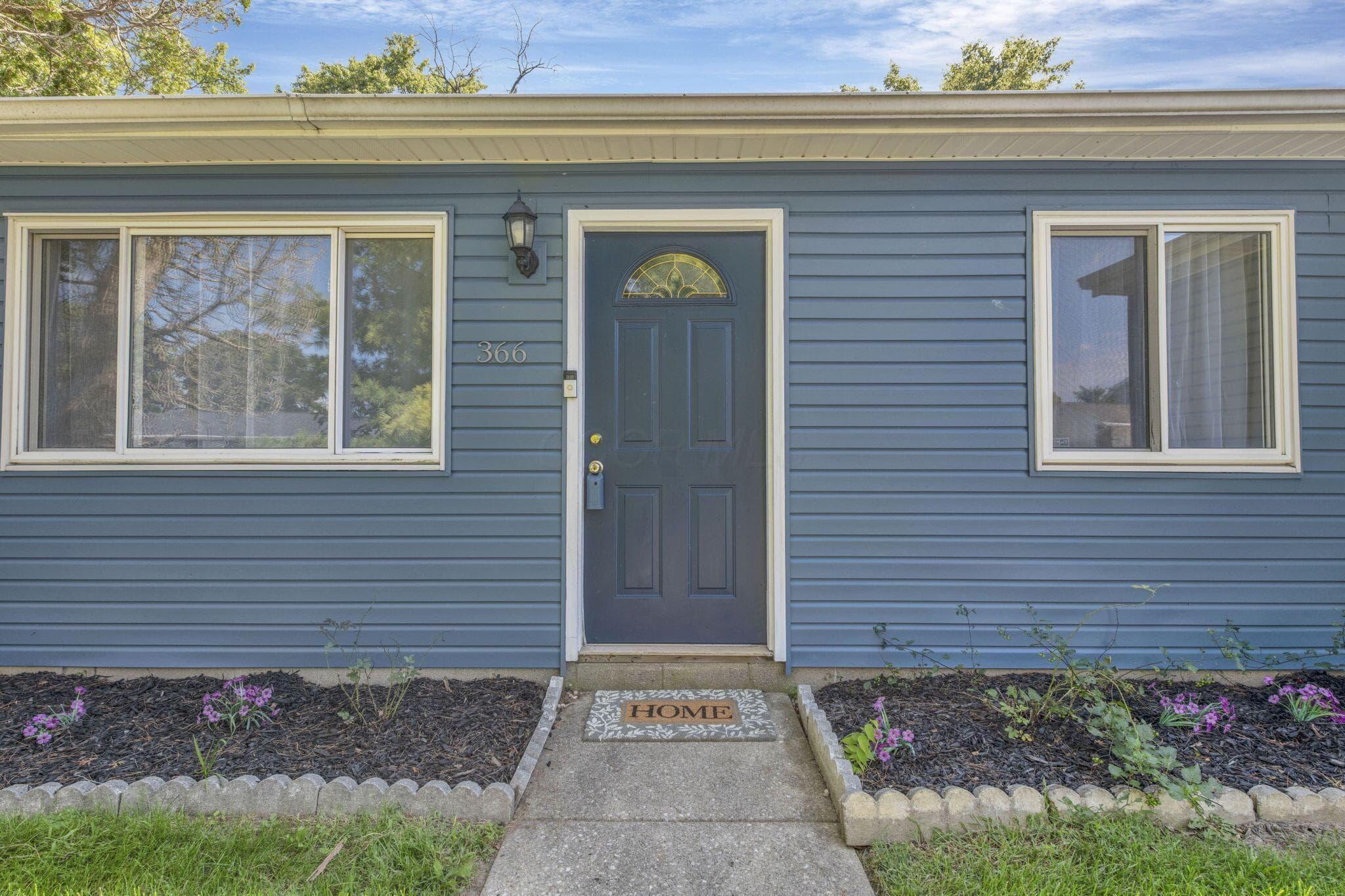 Newly Remodeled 3-Bedroom Ranch in South Western City Schools with Attached 2-Car Garage