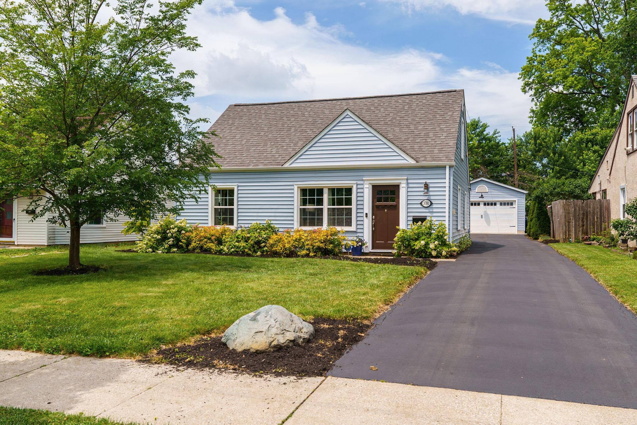 Welcome home to this turn-key ready Cape Cod featuring 3 bedrooms & a newer 4-car garage! Let's go take a look...
