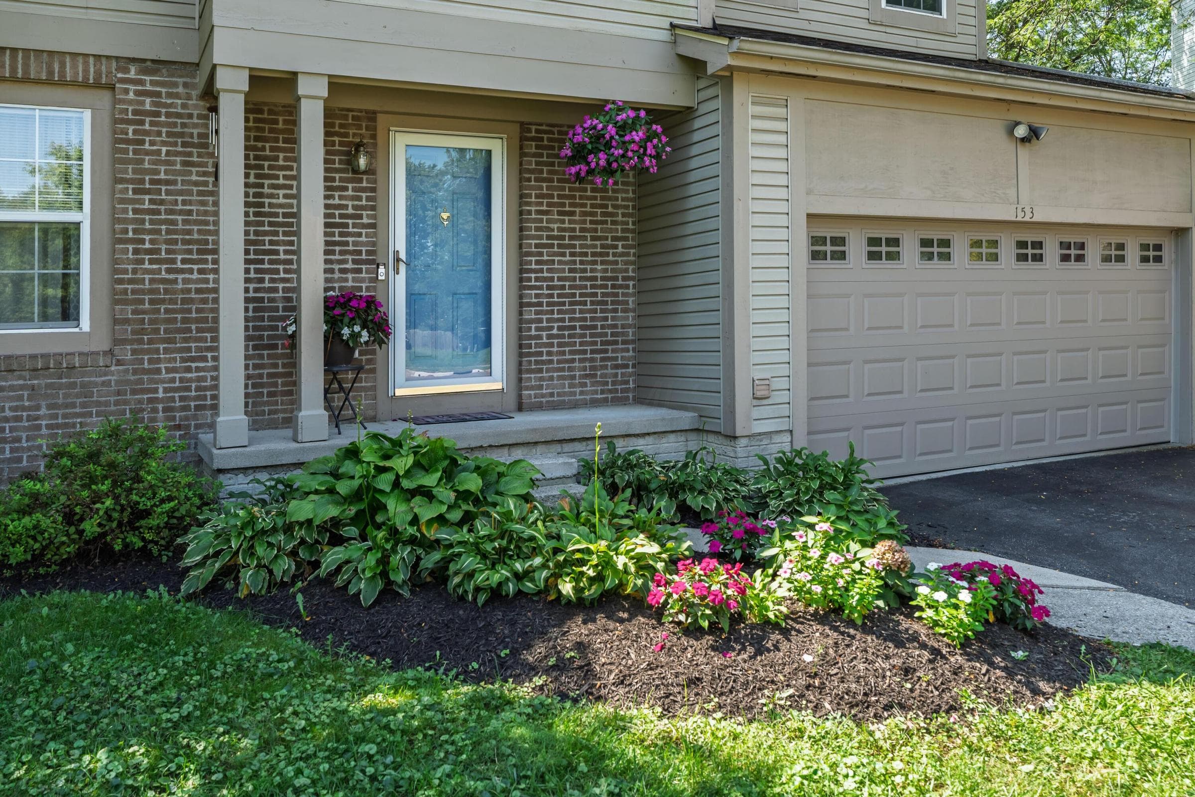Nice sized front porch