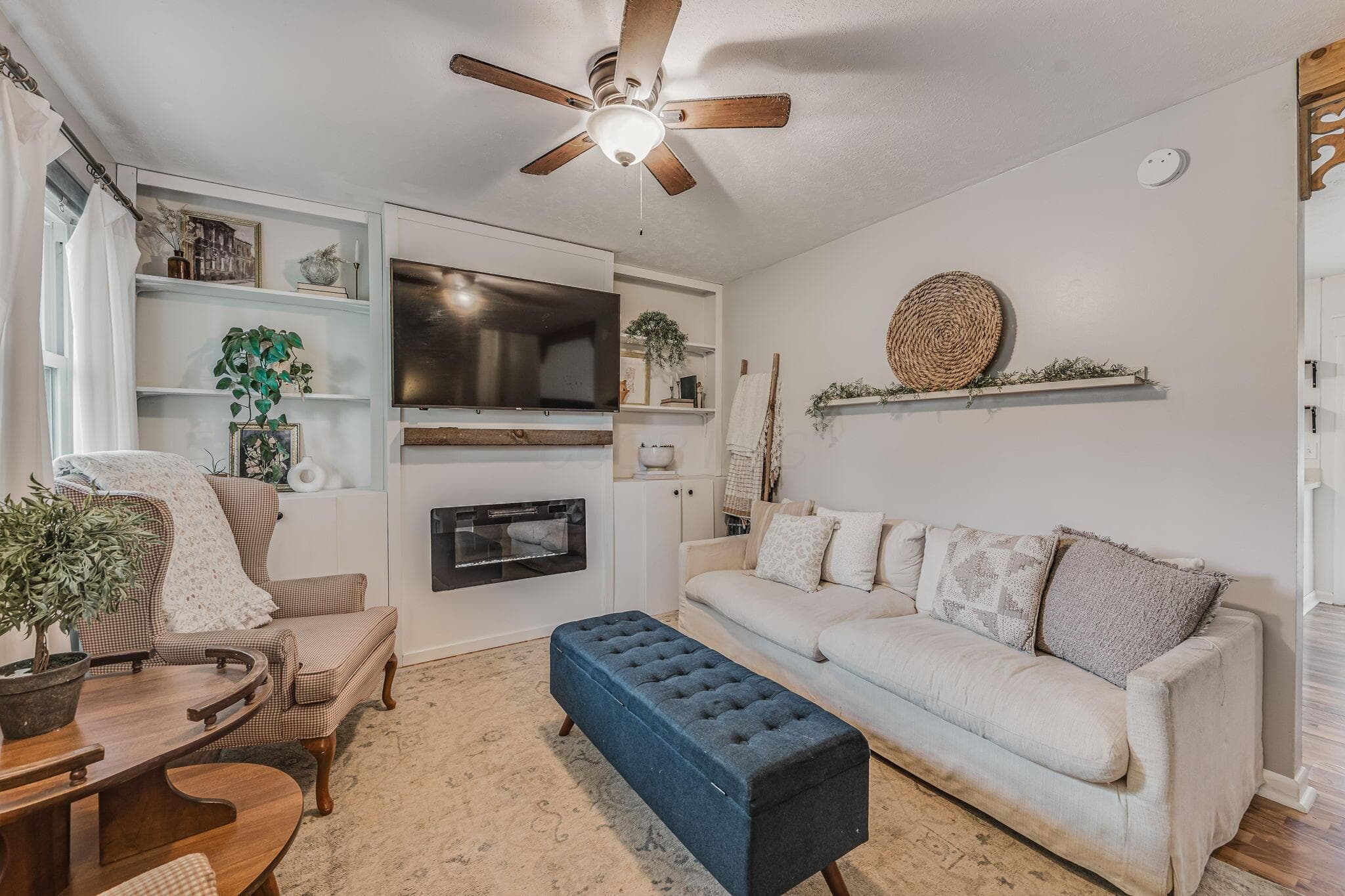 The coziest living room!