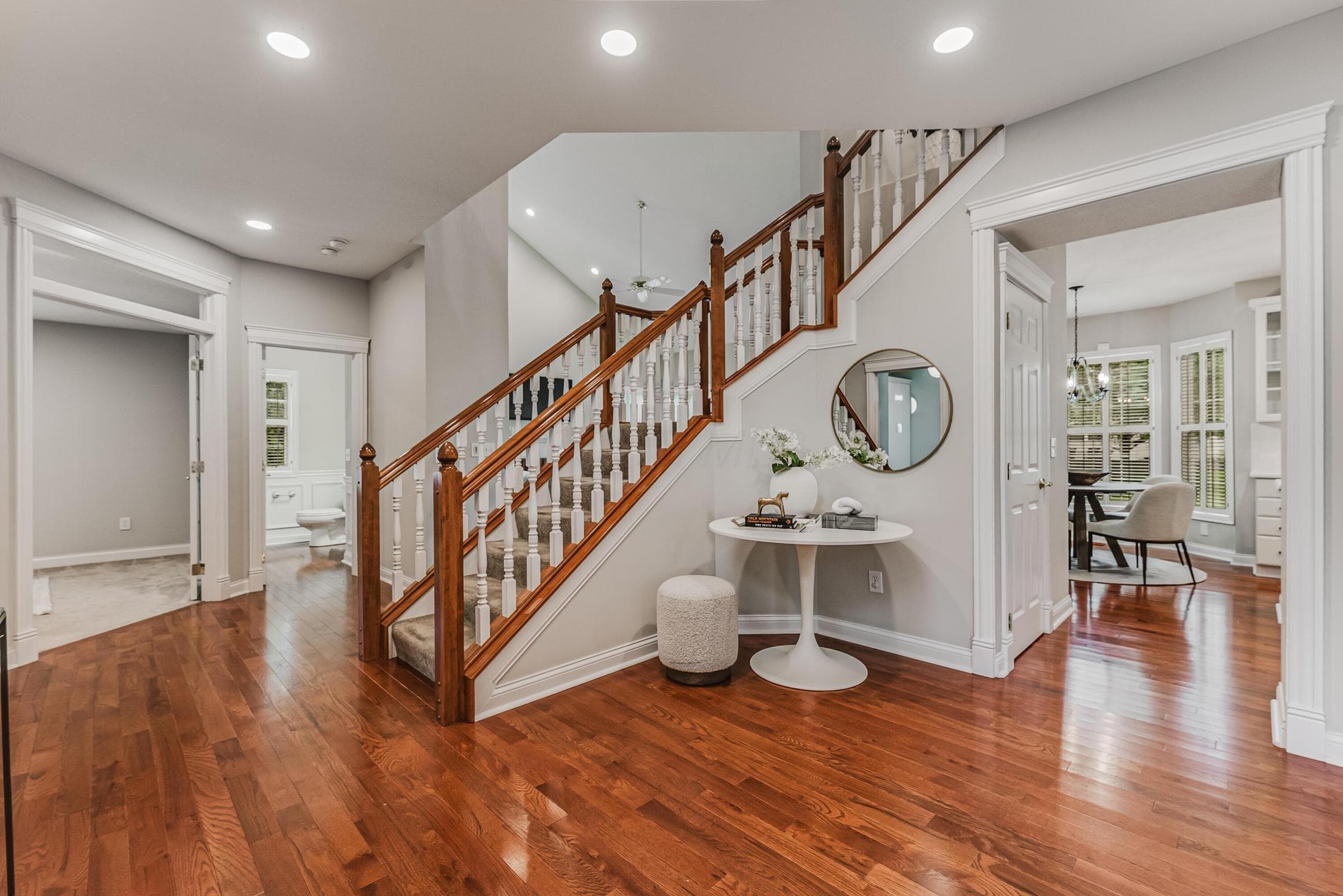 Hardwood Floor | Open Foyer.