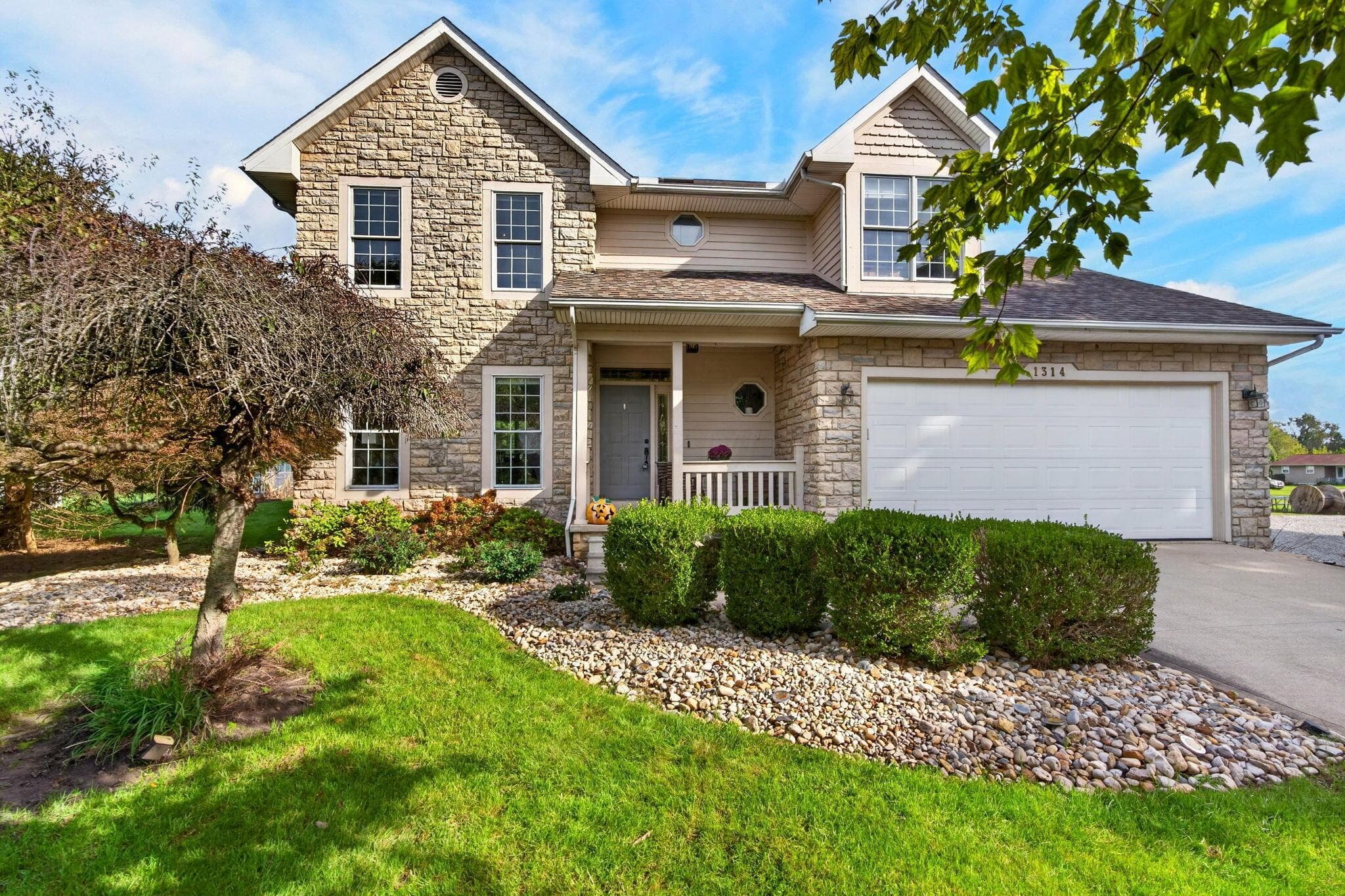 WELCOME HOME! This 2698 sf home has 4 bedrooms and 2 1/2 baths. Inviting both inside and out.
