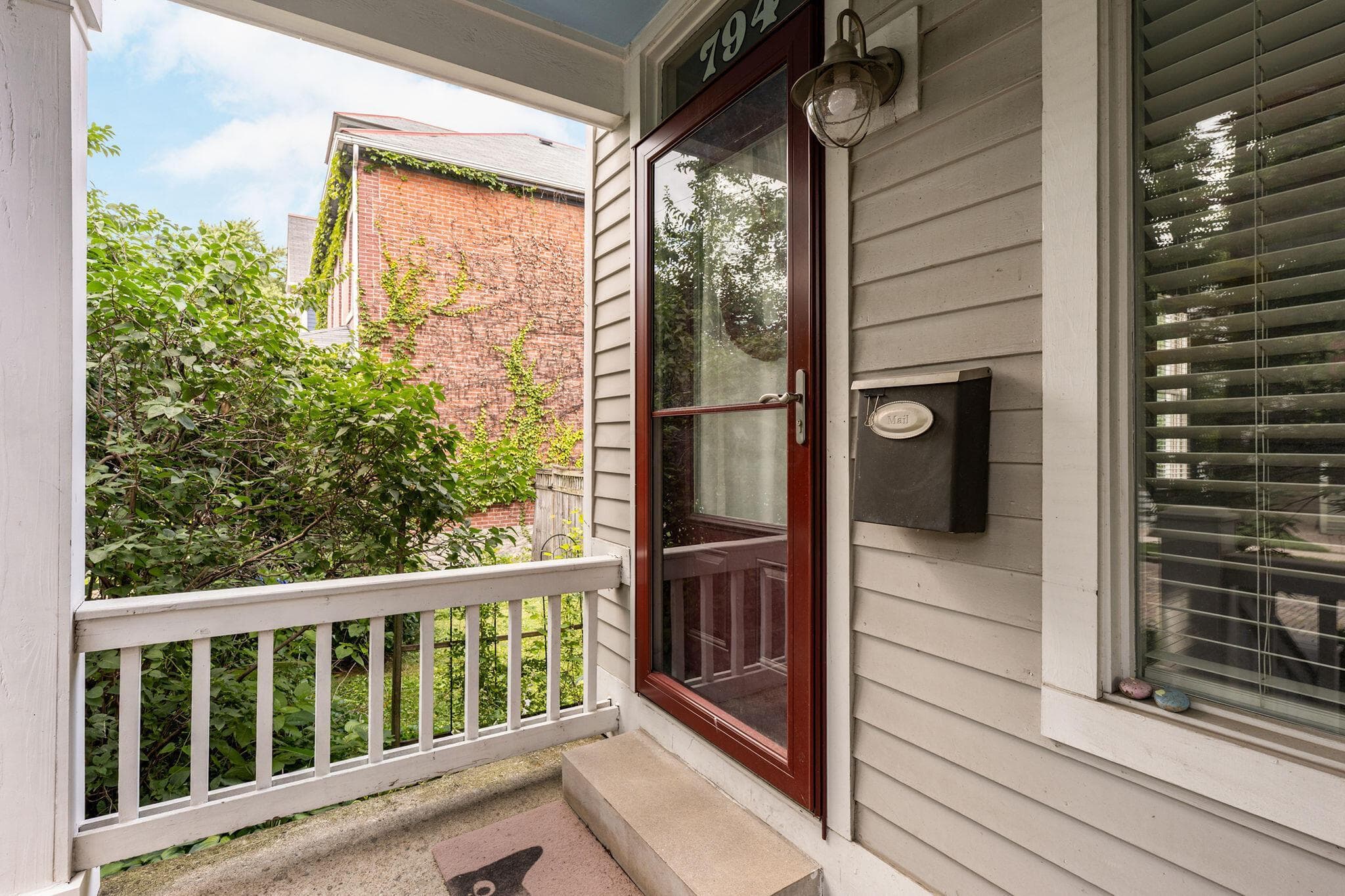 This updated condo features 2 bedrooms, 2 full baths, 1 car off-street parking space and an unbeatable location.