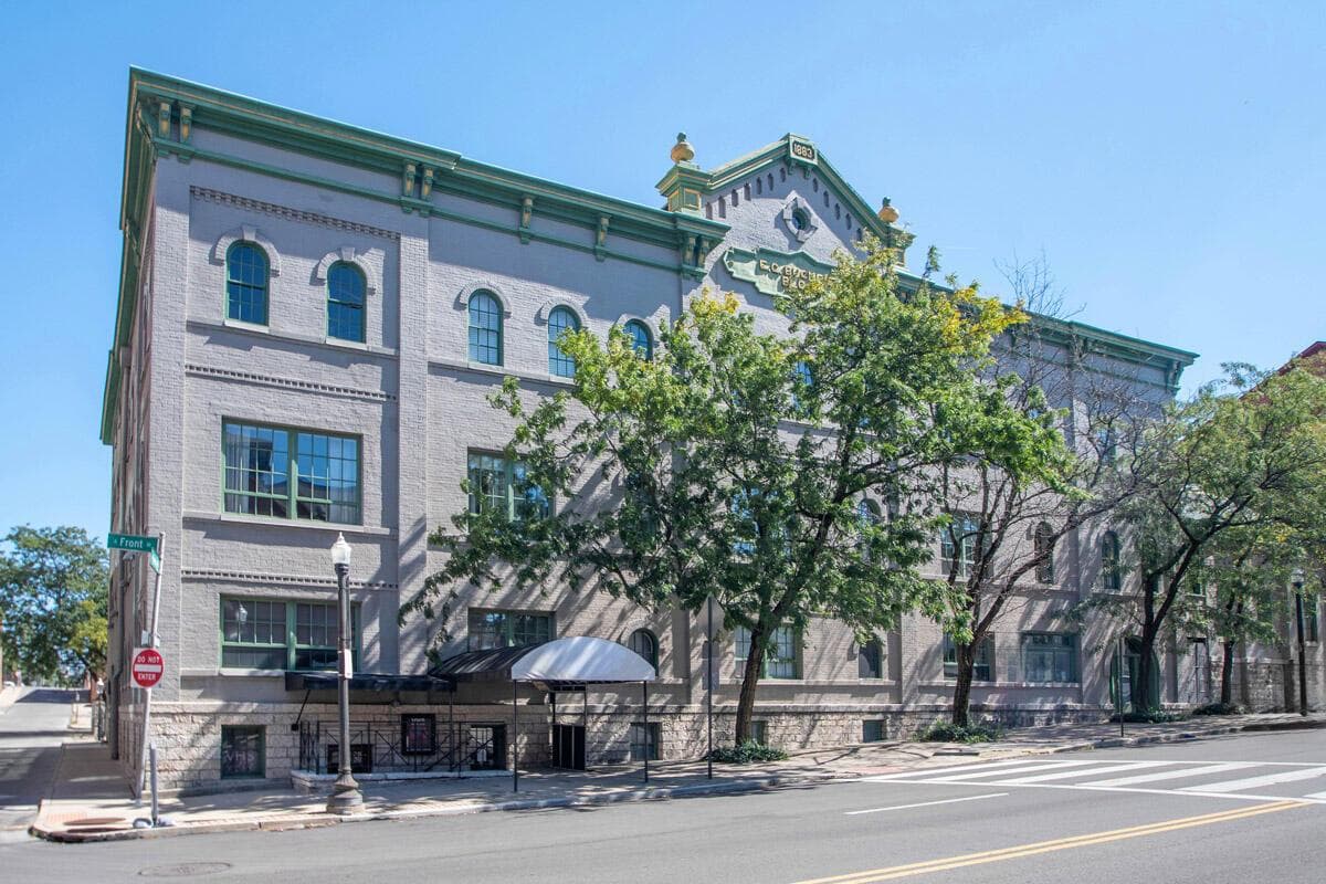 This condo is located in the Brewery District historic Schlee Malt House compex.