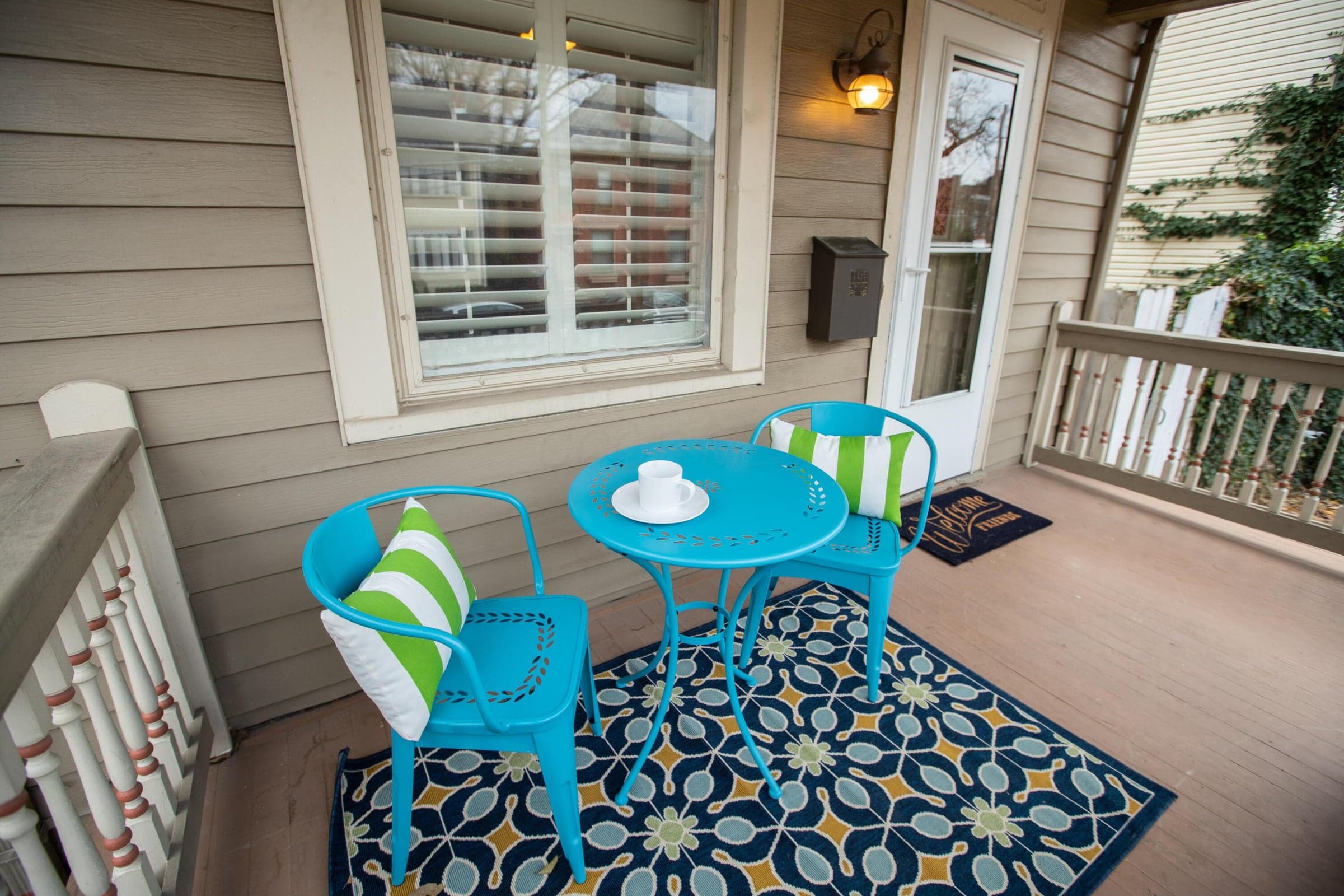full porch