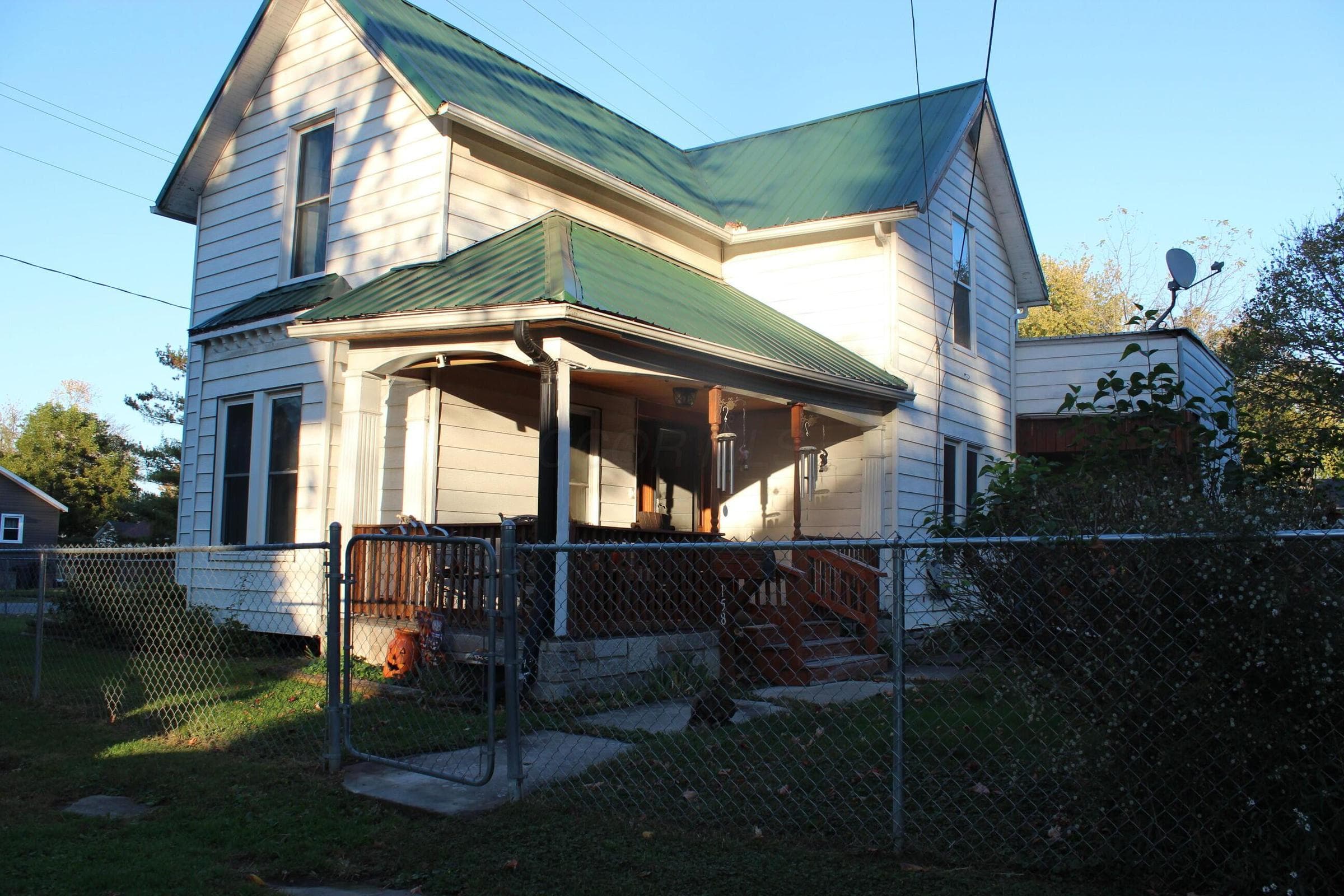 158 N. Grand
