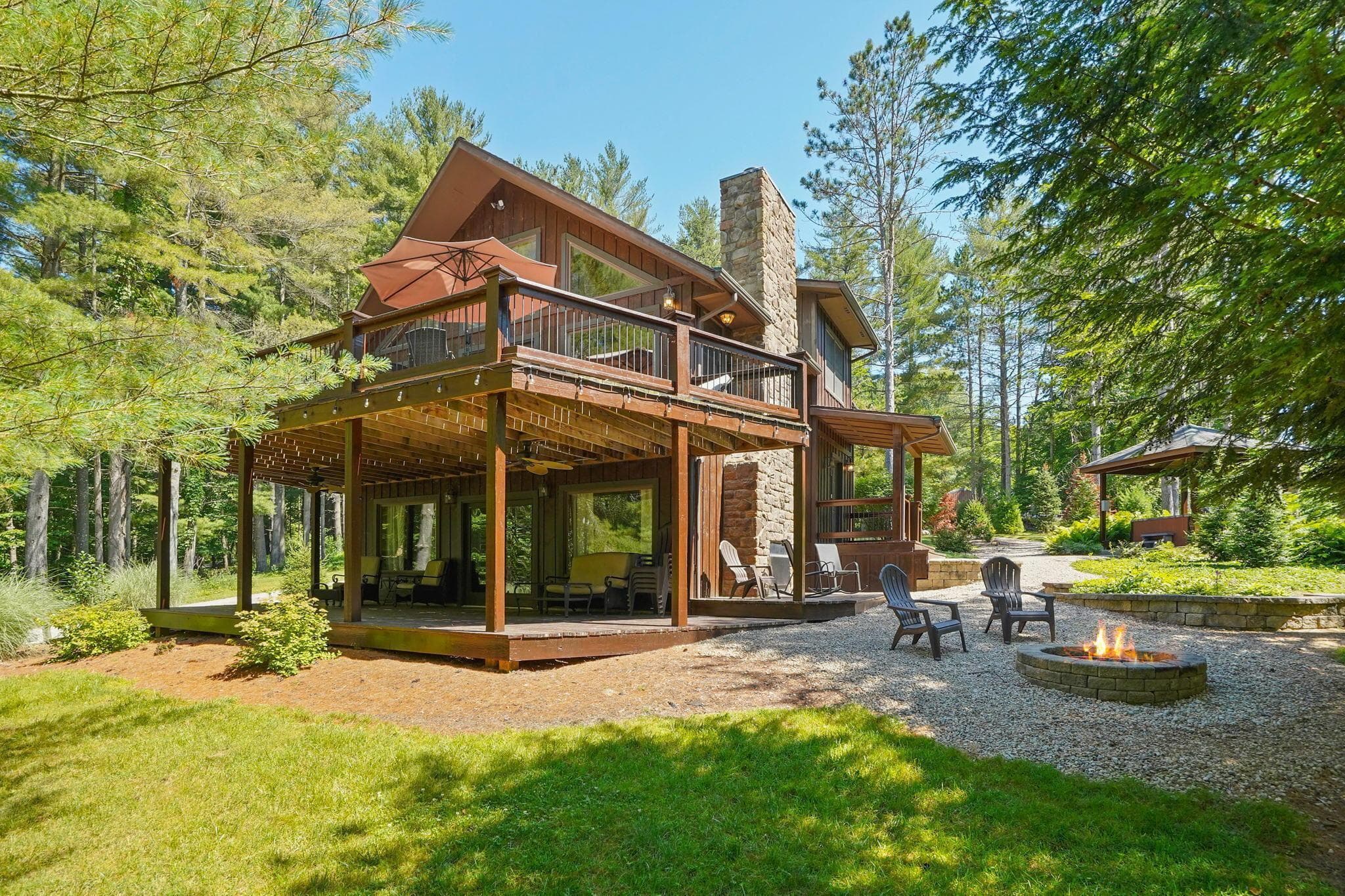 Whispering Pine Cabin
