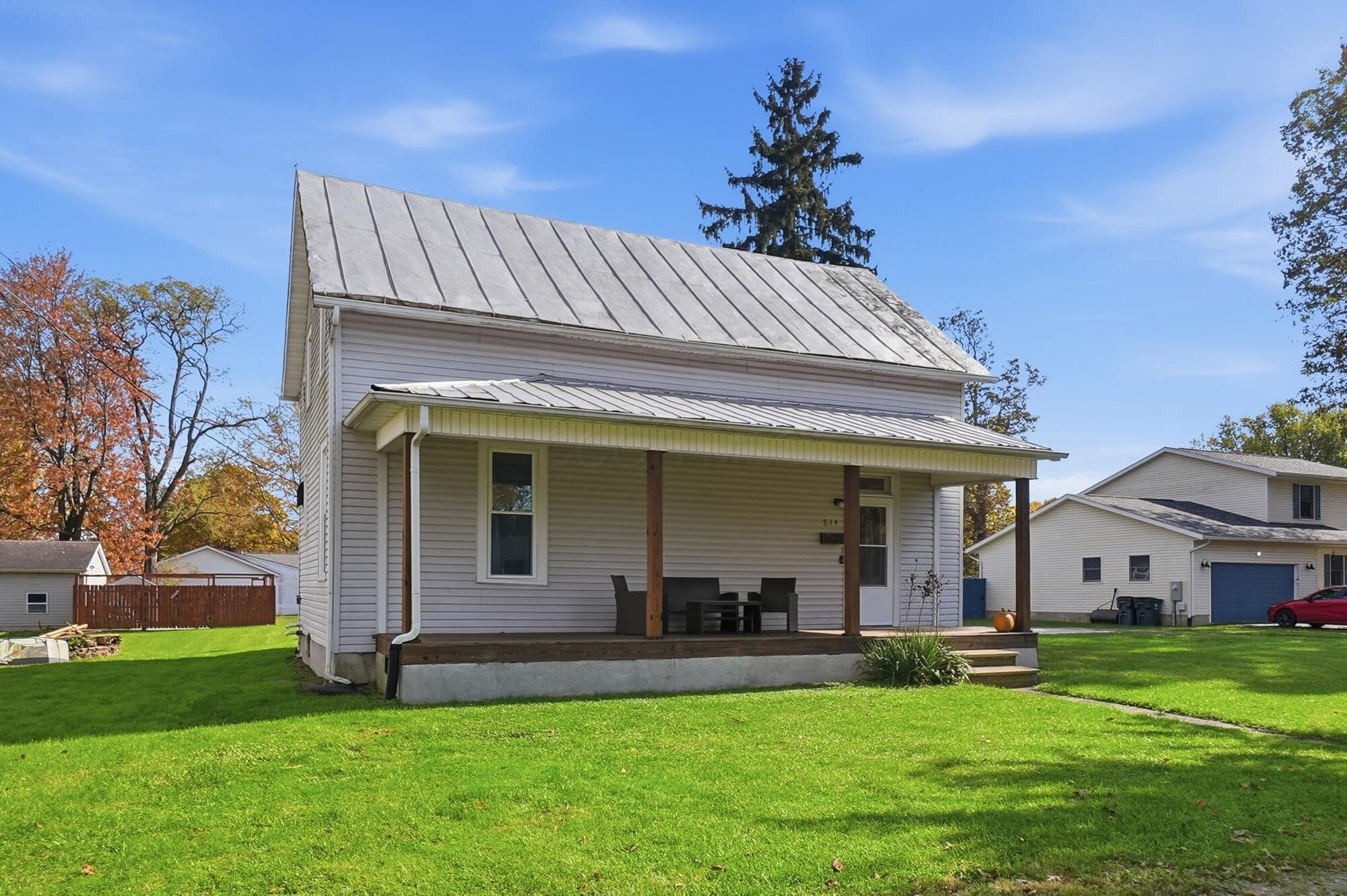 Front View - 814 N Main Street, Baltimore, OH 43105