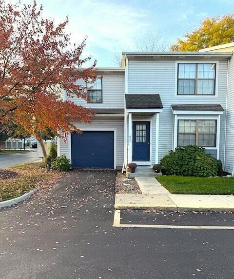 Welcome home to 877 Sheldrake Ct. located in the Worthington Glen subdivision.