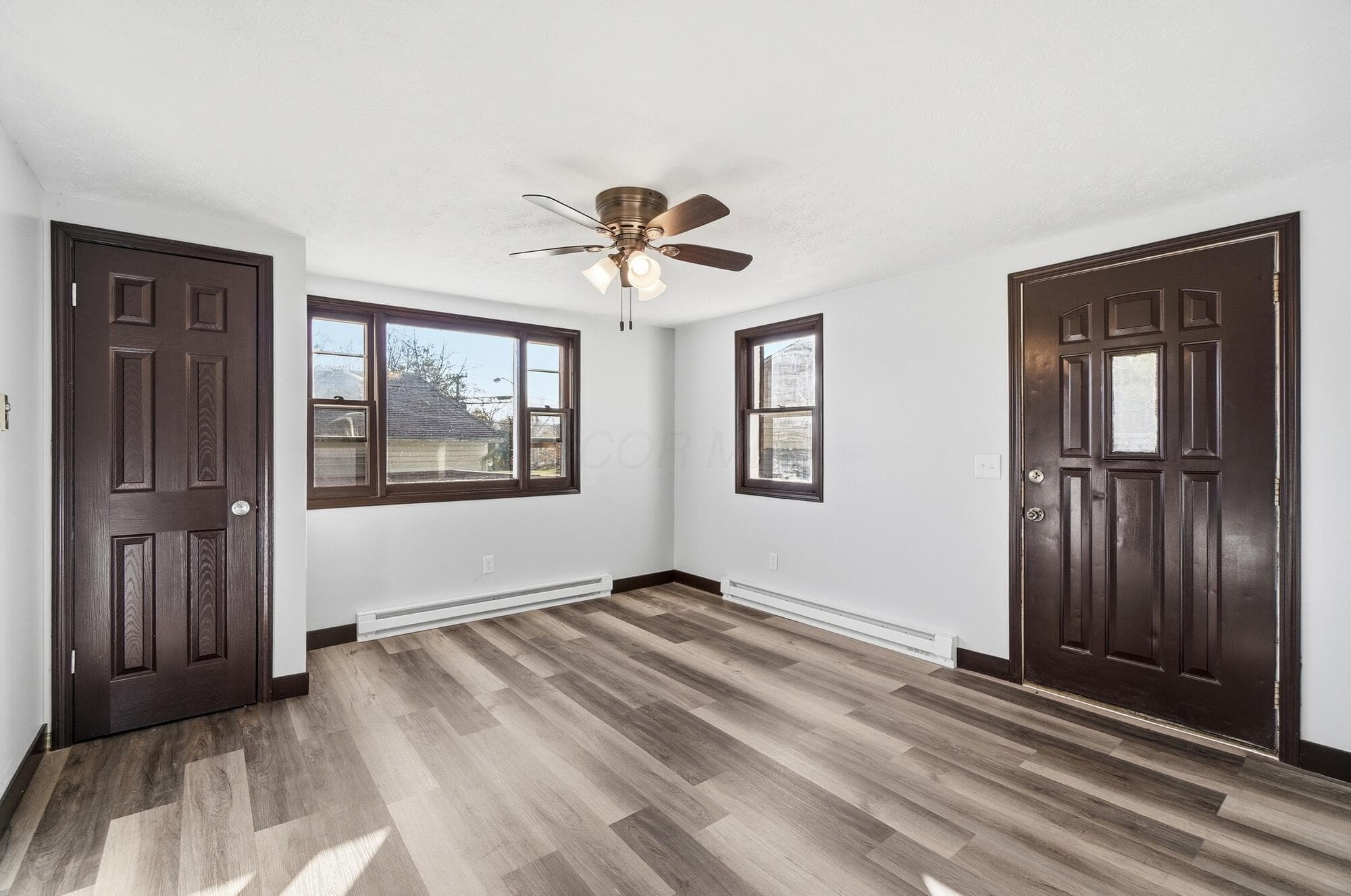 Living Room - 739 S Maple Street, Lancaster, OH 43130